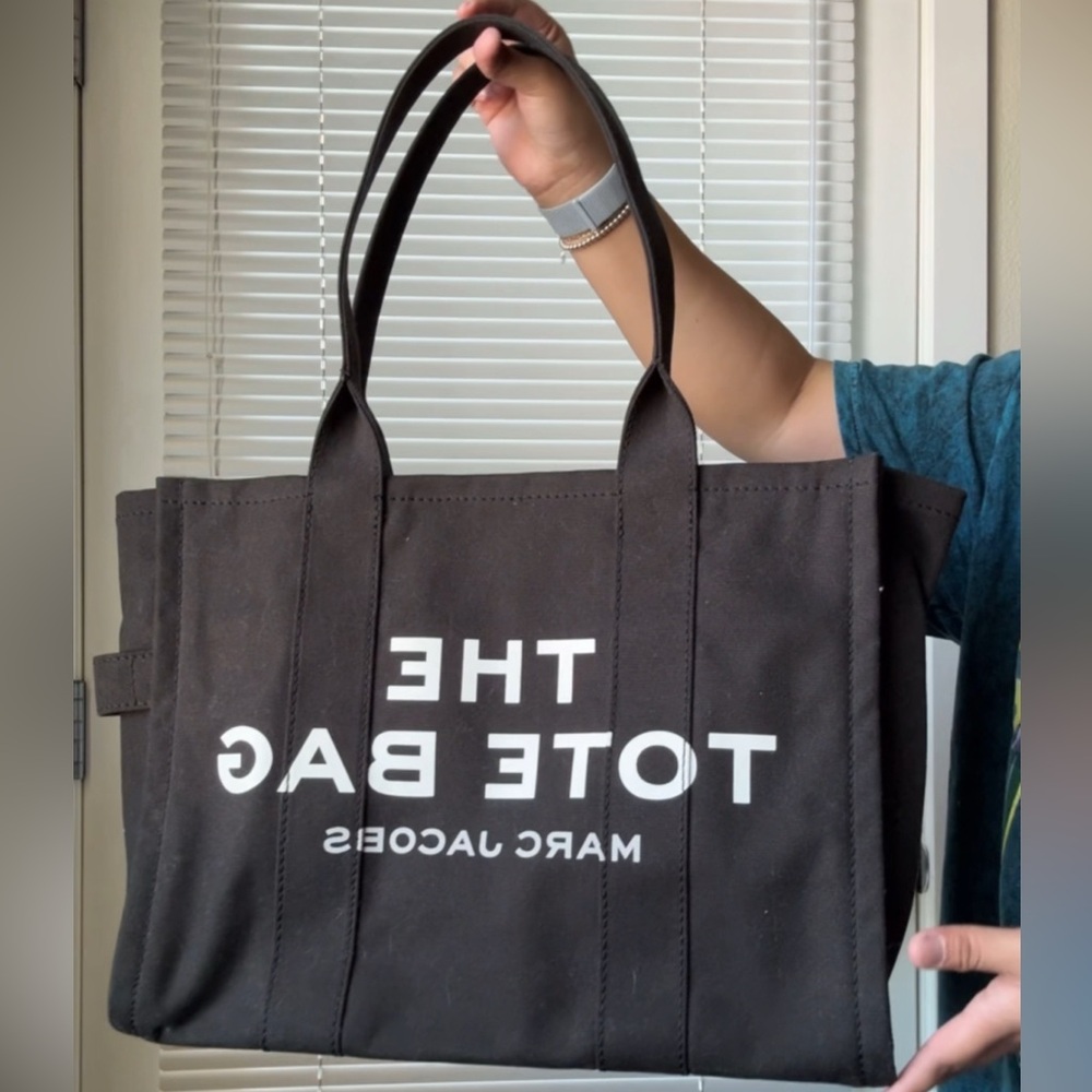 Marc Jacob’s Canvas Large Tote - Picture 7 of 7